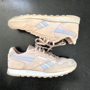 VINTAGE Reeboks in pink and blue